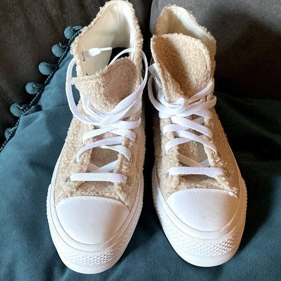 Converse Sherpa Boucle Platform - Picture 1 of 7